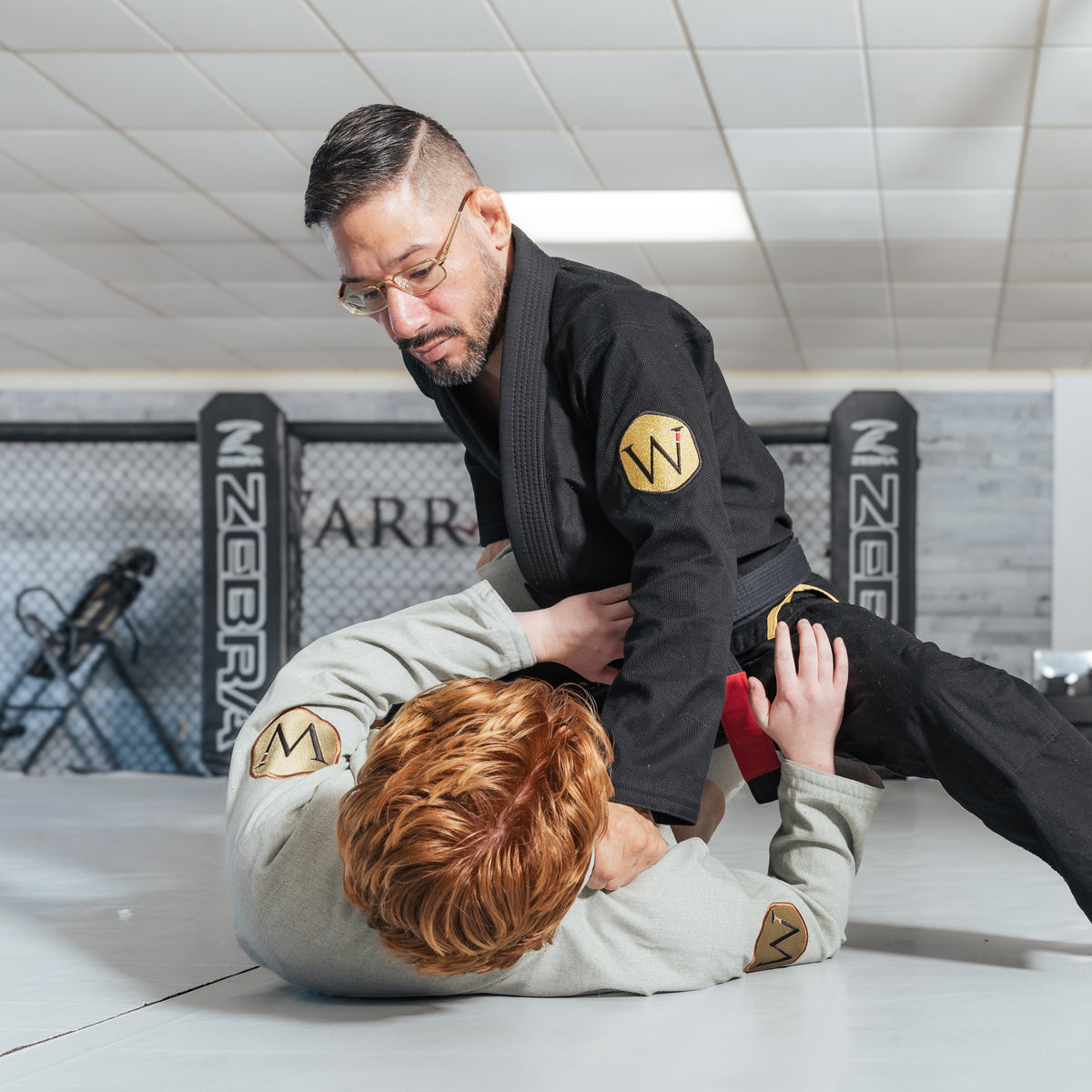 Ultra Light Antique Gold Gi